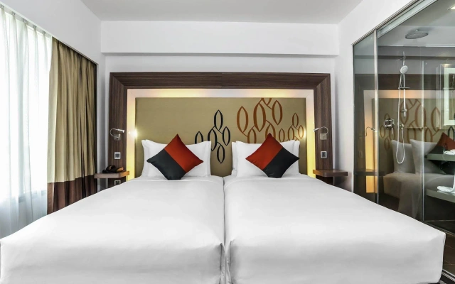 Hilton Garden Inn Bangkok Silom