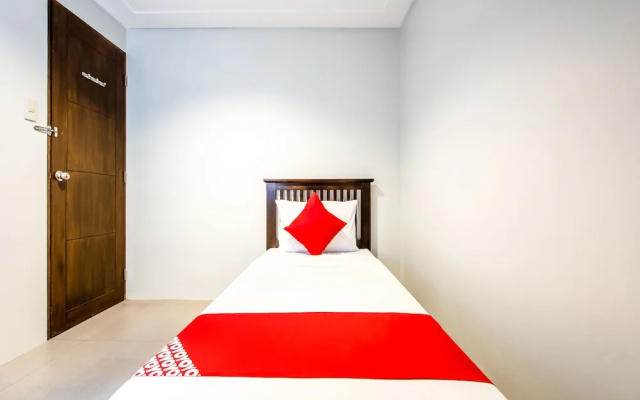 OYO 507 Terran Suites
