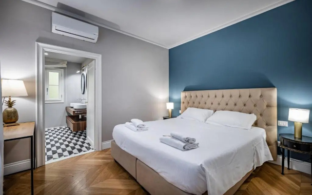 Hs4U Ricasoli Luxury apartment near Duomo N. 3