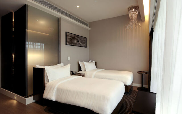 Отель Holiday Inn Express New Delhi International Airport T3 комната для гостей