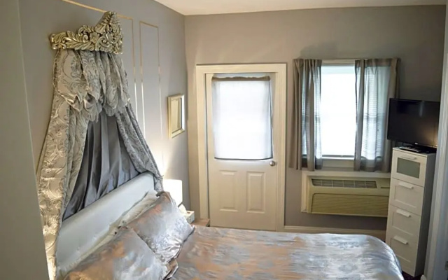 Mountain View Suites