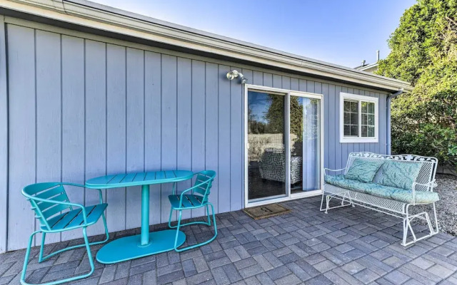 Downtown Gilbert Home w/ Fenced Yard & Fire Pit!