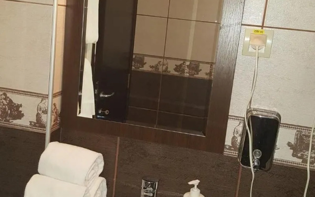 Hotel Contact