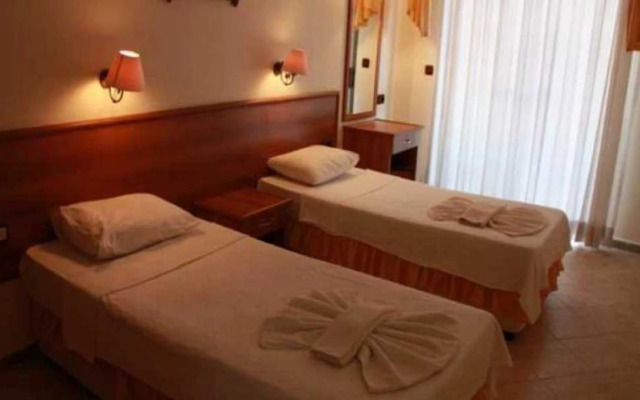 Mutlu Apart Otel