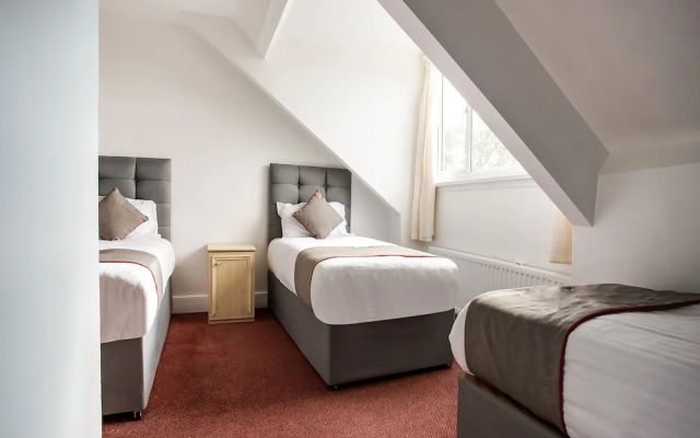 Clifton Mount Hotel