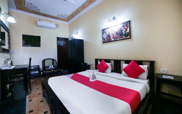 OYO 650 Hotel Amer View вид на фасад