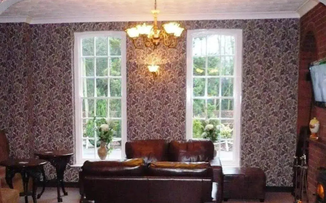 The Gables Hotel