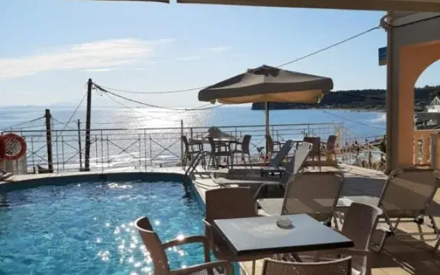 Corali Beach