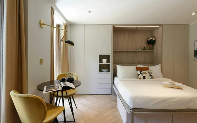 South Kensington Studios by DMONTRIO