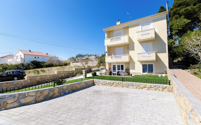 Apartment Branka