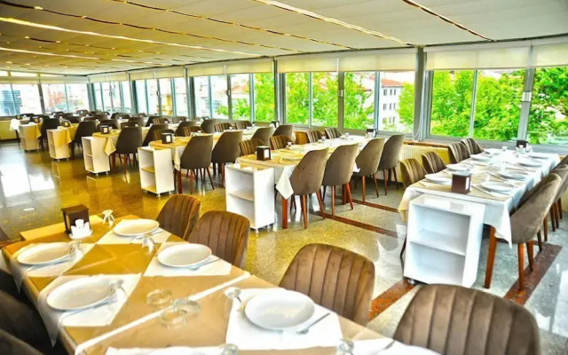 Aksehir Elitt Hotel