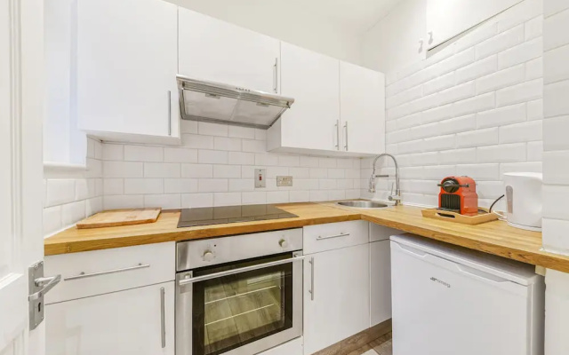 The Knightsbridge Deluxe apartment