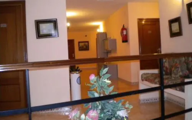 Hostal Restaurante El Rincón - Casa Marcos