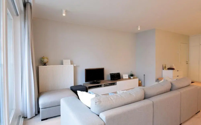 Barfleur Apartment With sun Terrace
