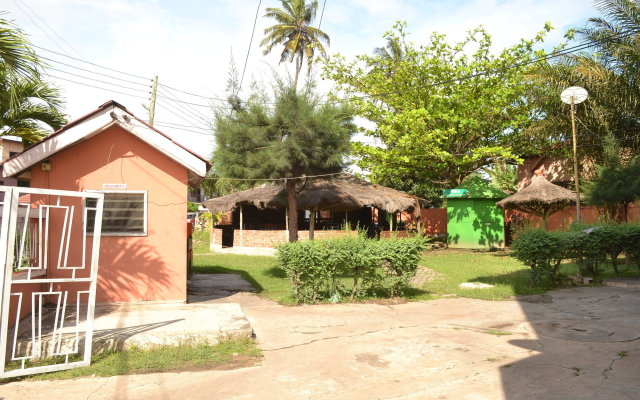 Pink Hostel in Accra, Ghana from 61$, photos, reviews - zenhotels.com hotel front
