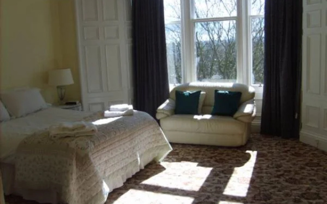 Newstead Bed And Breakfast