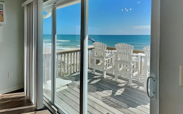 A Grande Green by Topsail Realty