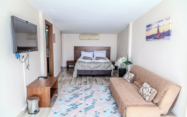 City Hall Apart Hotel