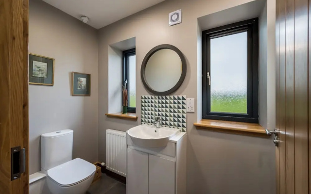 Auchlishie Apartment