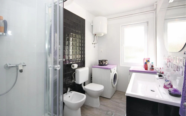 Amazing Home in Pula With Wifi and 2 Bedrooms
