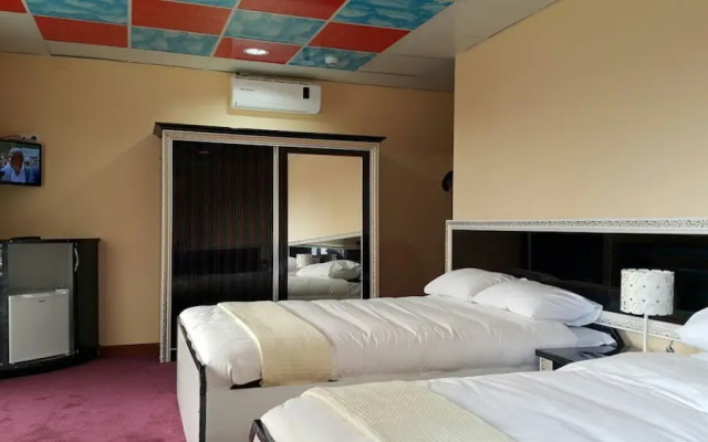 Konerkon Otel Plaza
