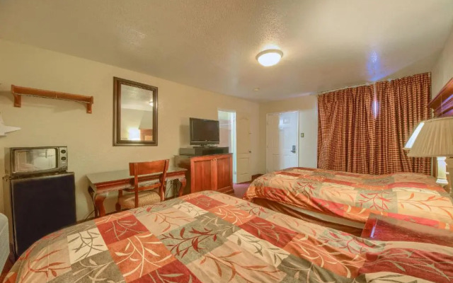 Amber Sky Motel