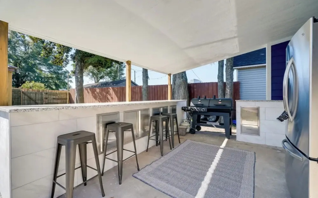 Walkable Wilmington Home Near Historic District