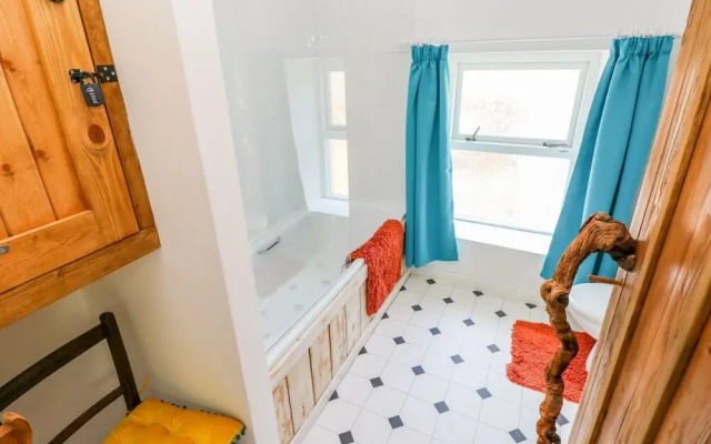 Sea Pickle Cottage
