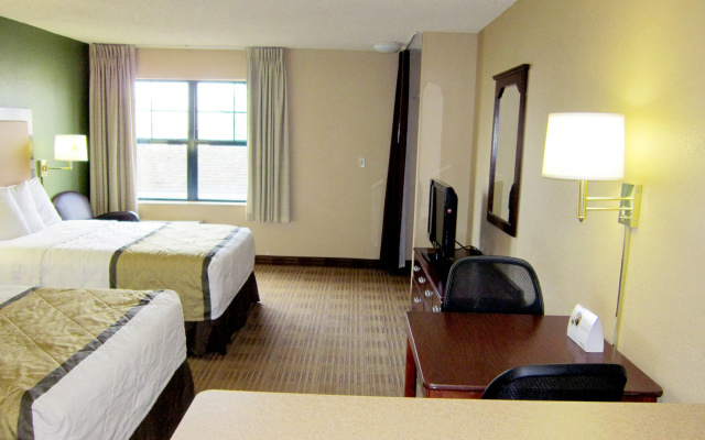 Studio 6 Suites Seattle Kent WA
