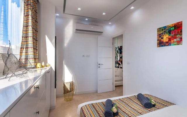 Magical Penthouse - Banana Beach