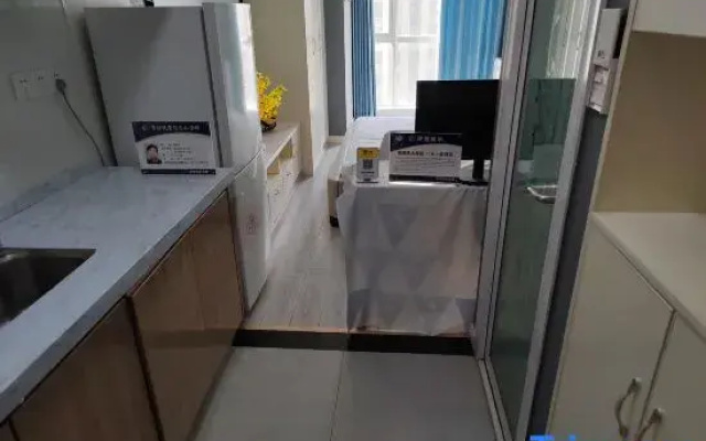 Star Cinema Homestay (Wuhan Station Branch Happy Valley Branch)