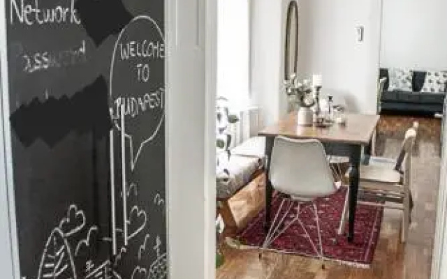 Astoria-Luxe Apartment