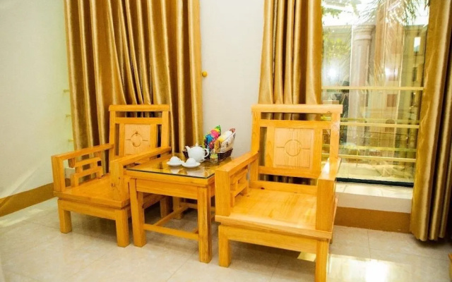 Phong Lan Hotel