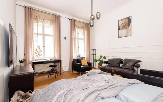 90sqm 2br Biz Loft - 5min Central Station