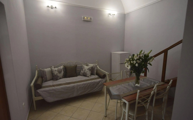 Polydefkis Hotel
