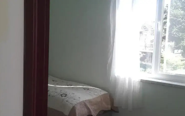 Alinas bed and breakfast