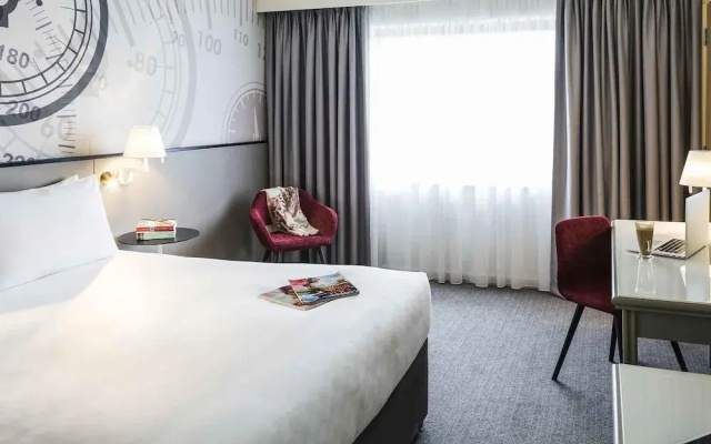 Mercure Dartford Brands Hatch Hotel & Spa