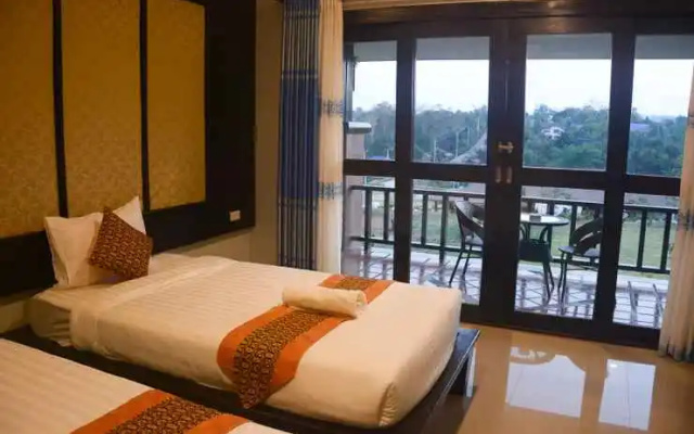 Phu Chom Mork Resort