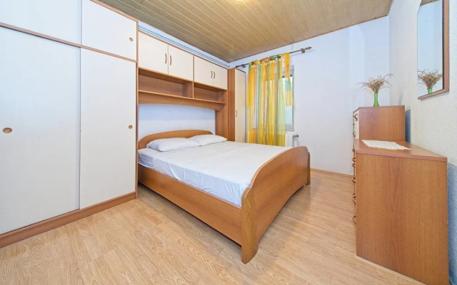 Apartment Diana Postira / Two Bedroom A1