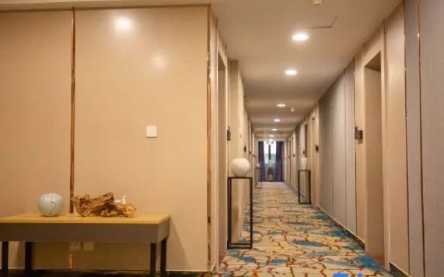 Yuehai Junyi Hotel  (Yongkang Lizhou North Road)