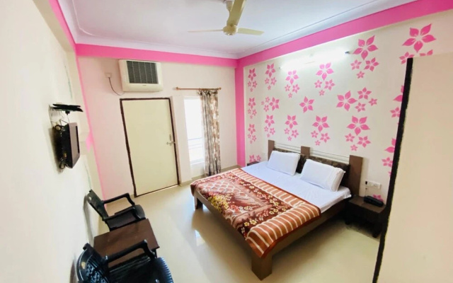 Hotel Ashwin