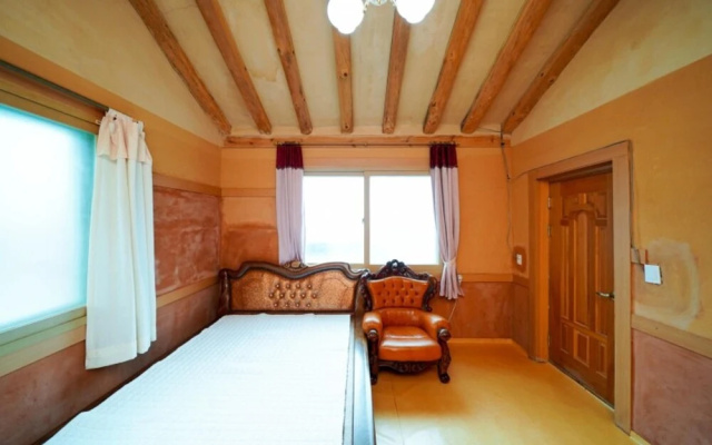 Yangyang Sky Garden Pension