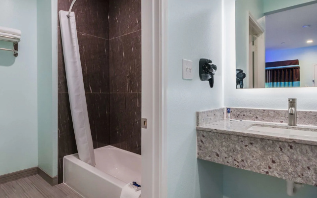 Americas Best Value Inn Aldine Westfield