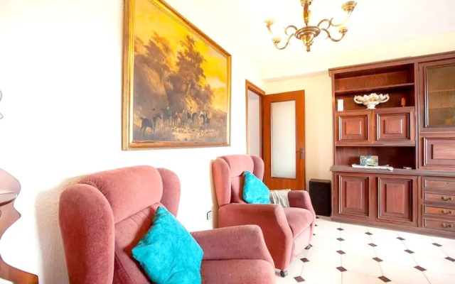 Apartment with 2 Bedrooms in Tarragona, with Wifi