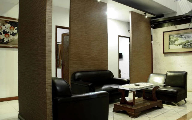 Hotel Sepuluh Lingkar Selatan