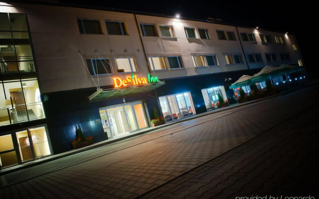hotelImage