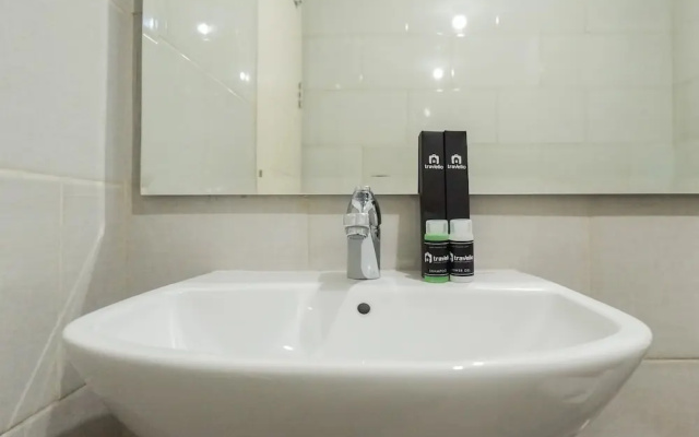 Cozy 2BR Apartment at Anderson Supermall Mansion Pakuwon Mall
