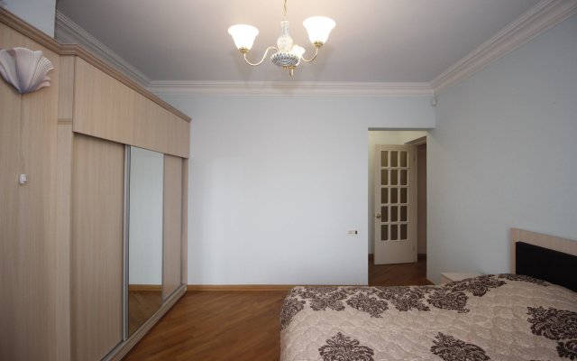 Vacation Home Sweet Home in Yerevan, Armenia from 184$, photos, reviews - zenhotels.com guestroom
