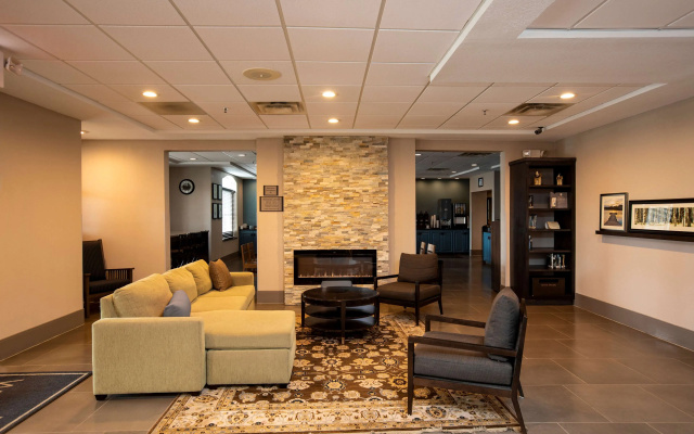 Country Inn & Suites by Radisson, Wilson, NC