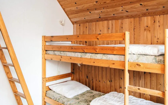 6 Person Holiday Park Home in Grindsted